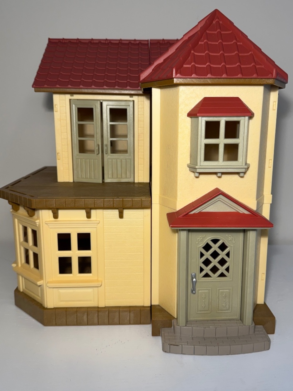 Epoch Calico Critters Red Roof Country Home Dollhouse No Lights or Furniture